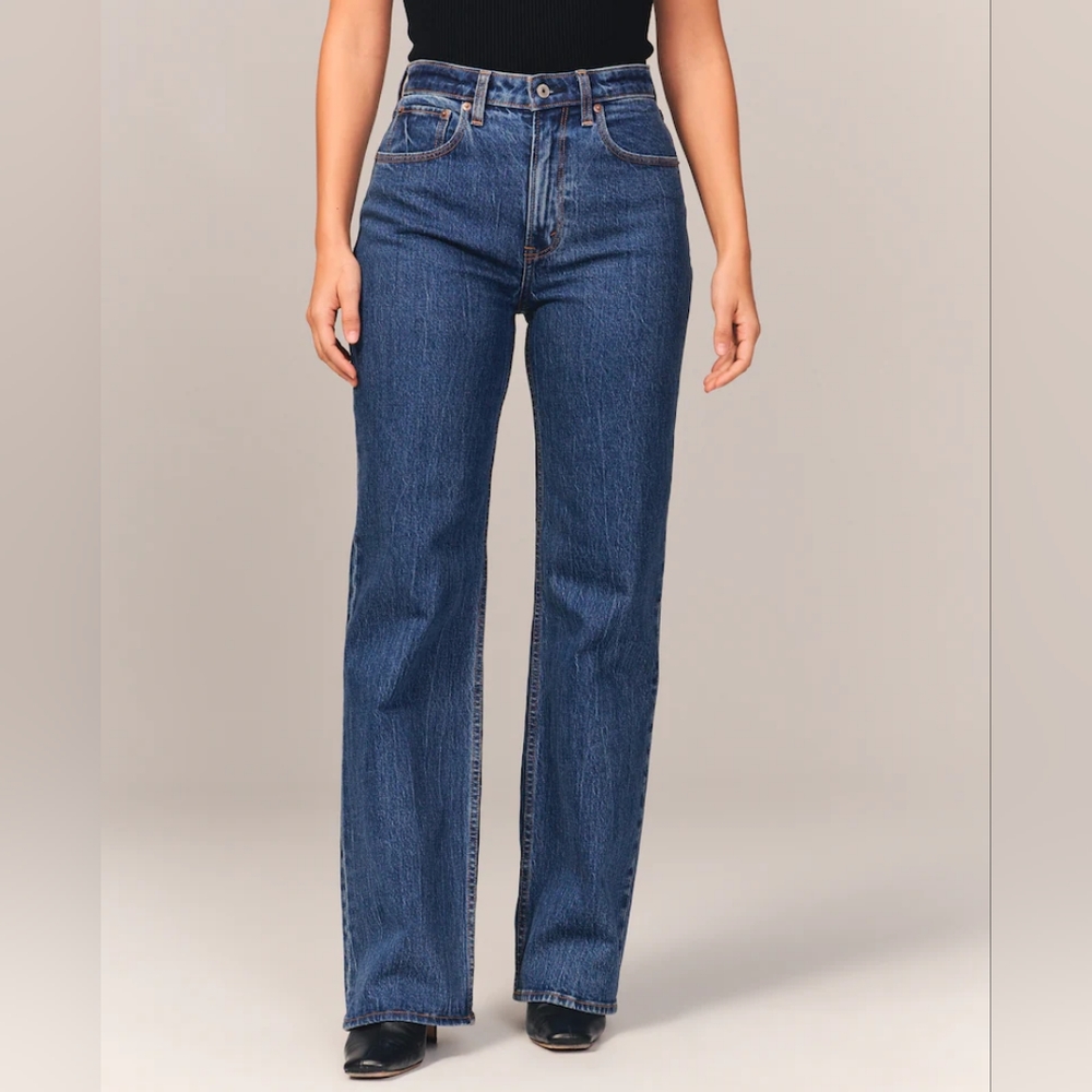 A & F 90's Relaxed Curve Love High Rise Jeans 34 SHORT!